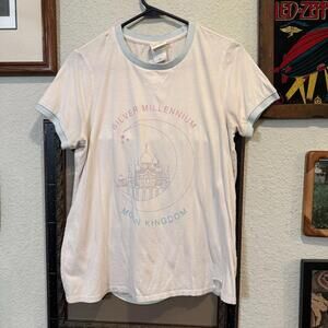 Sailor Moon Silver Millennium Moon Kindgom Anime Girls Women’s Shirt Size Medium